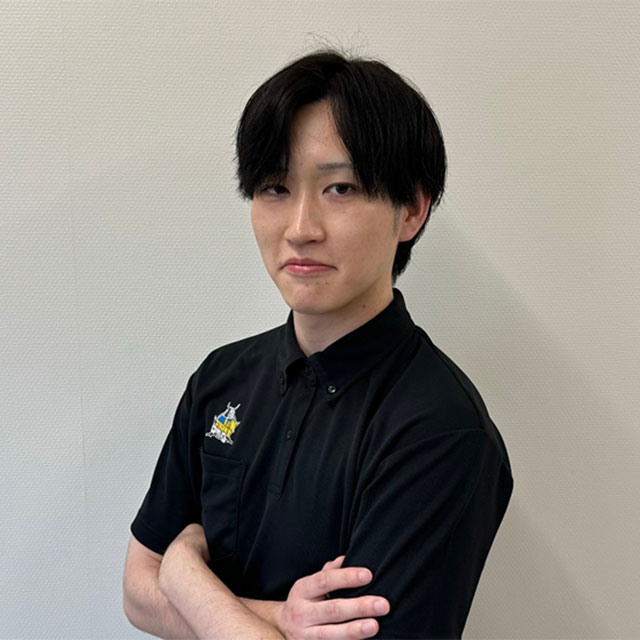 金井　統哉